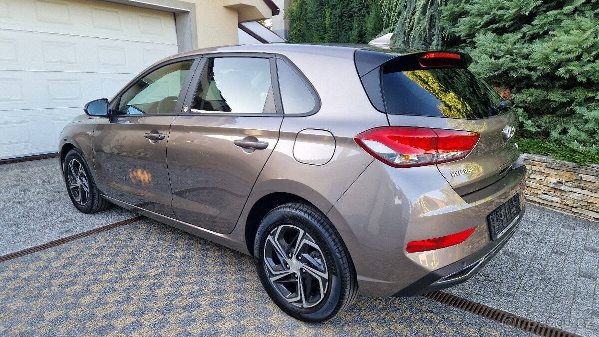 Hyundai i30 1,5 GDi 117kW Edícia 30, 13230km - 2