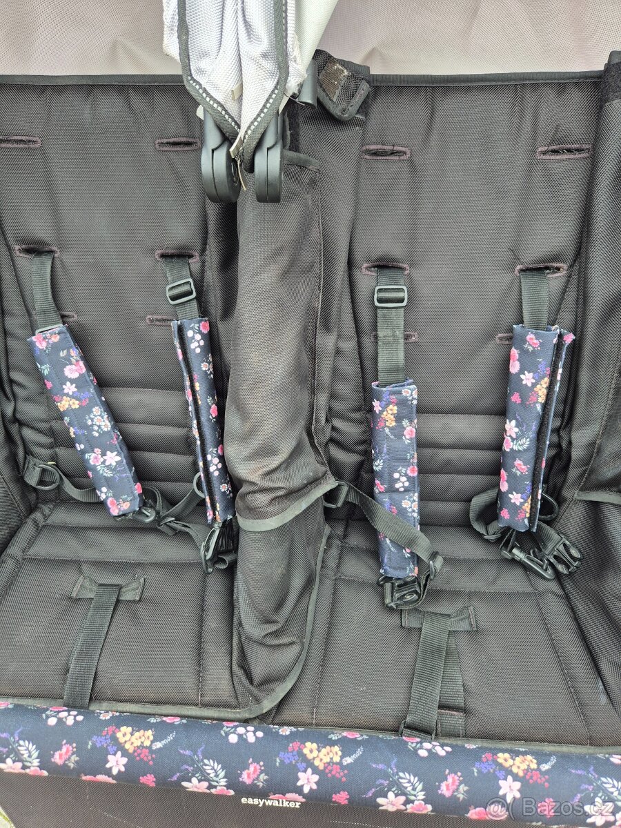 Kočár pro dvojčata Easy walker - 2