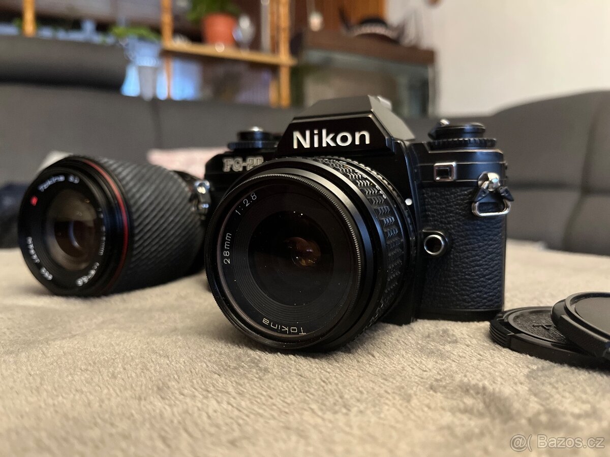 Nikon FG-20 + Tokina 28mm f/2.8 + Tokina 70-210 - 2