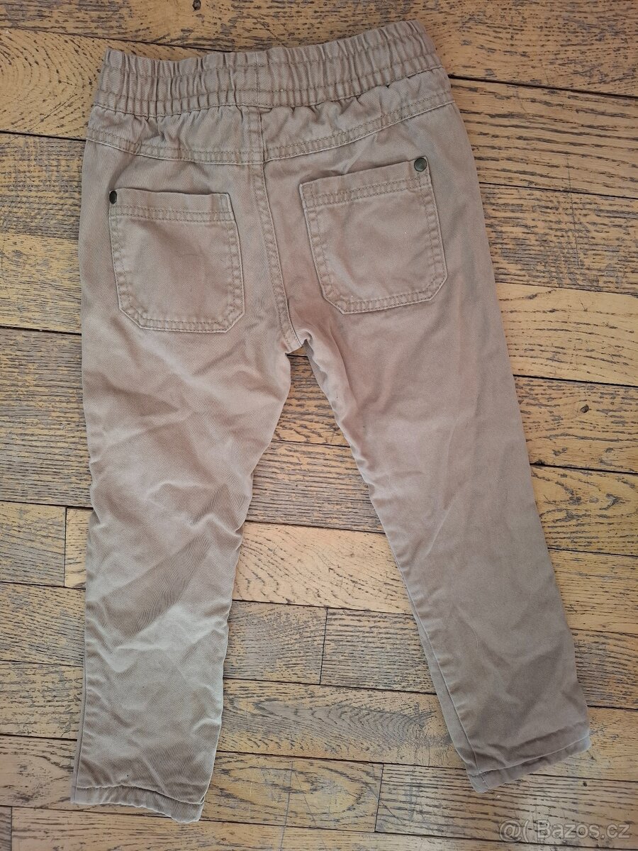 2x Dětské kalhoty 4-5 let - 2