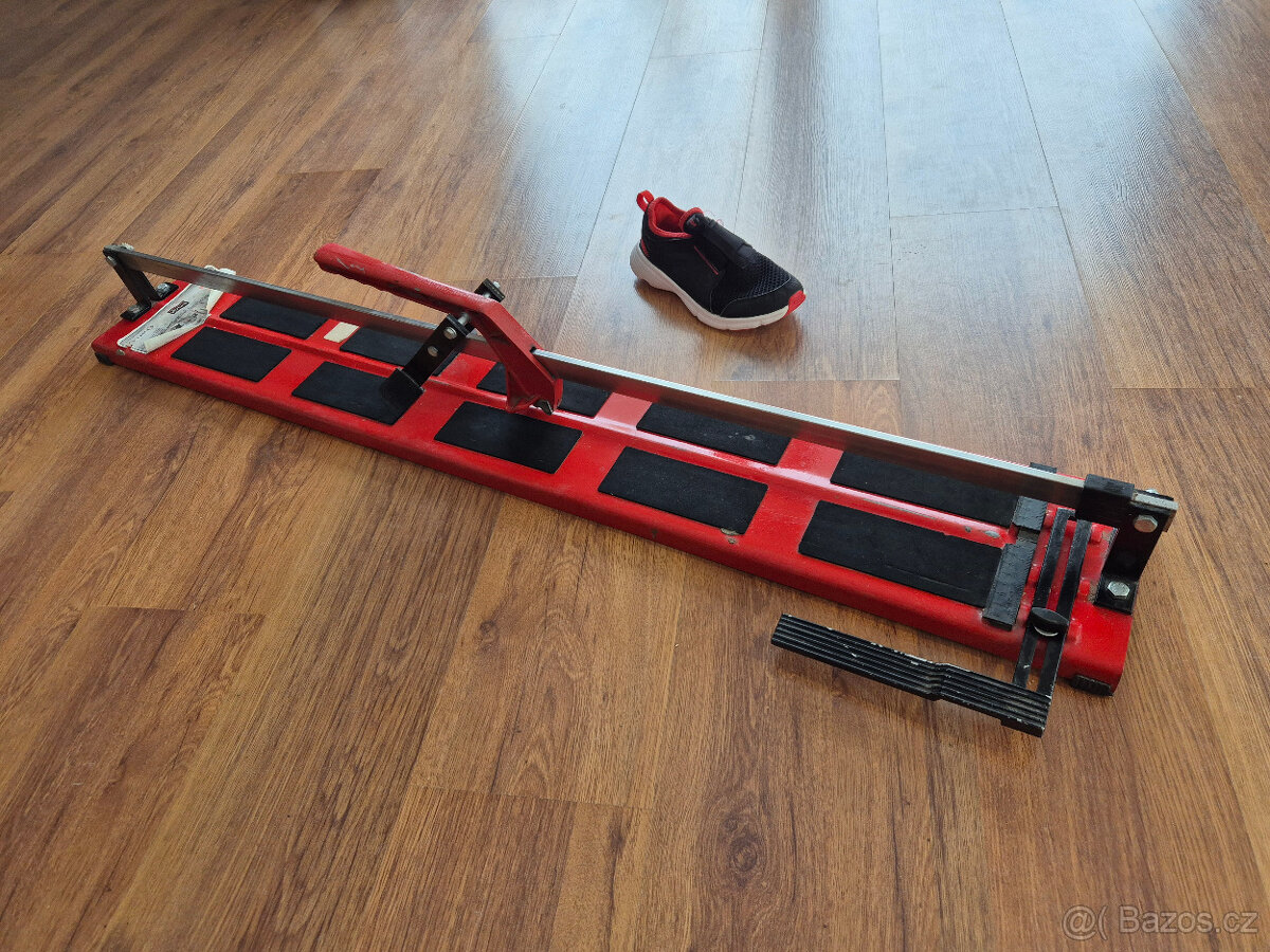 Řezačka na obklady 102cm Křižanov - 2