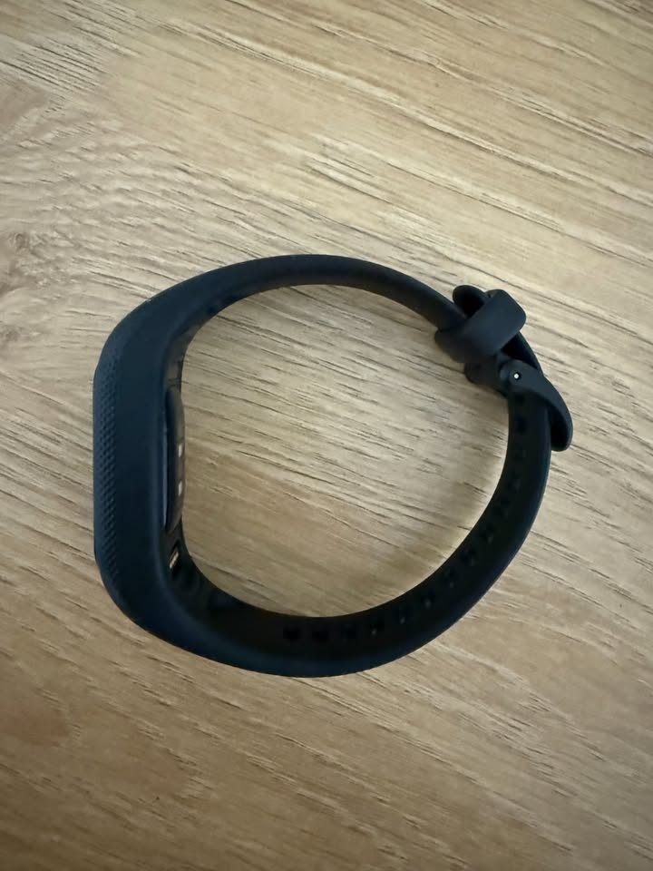Garmin Vivosmart 5, S/M, jako nové, záruka 12/2026 - 2