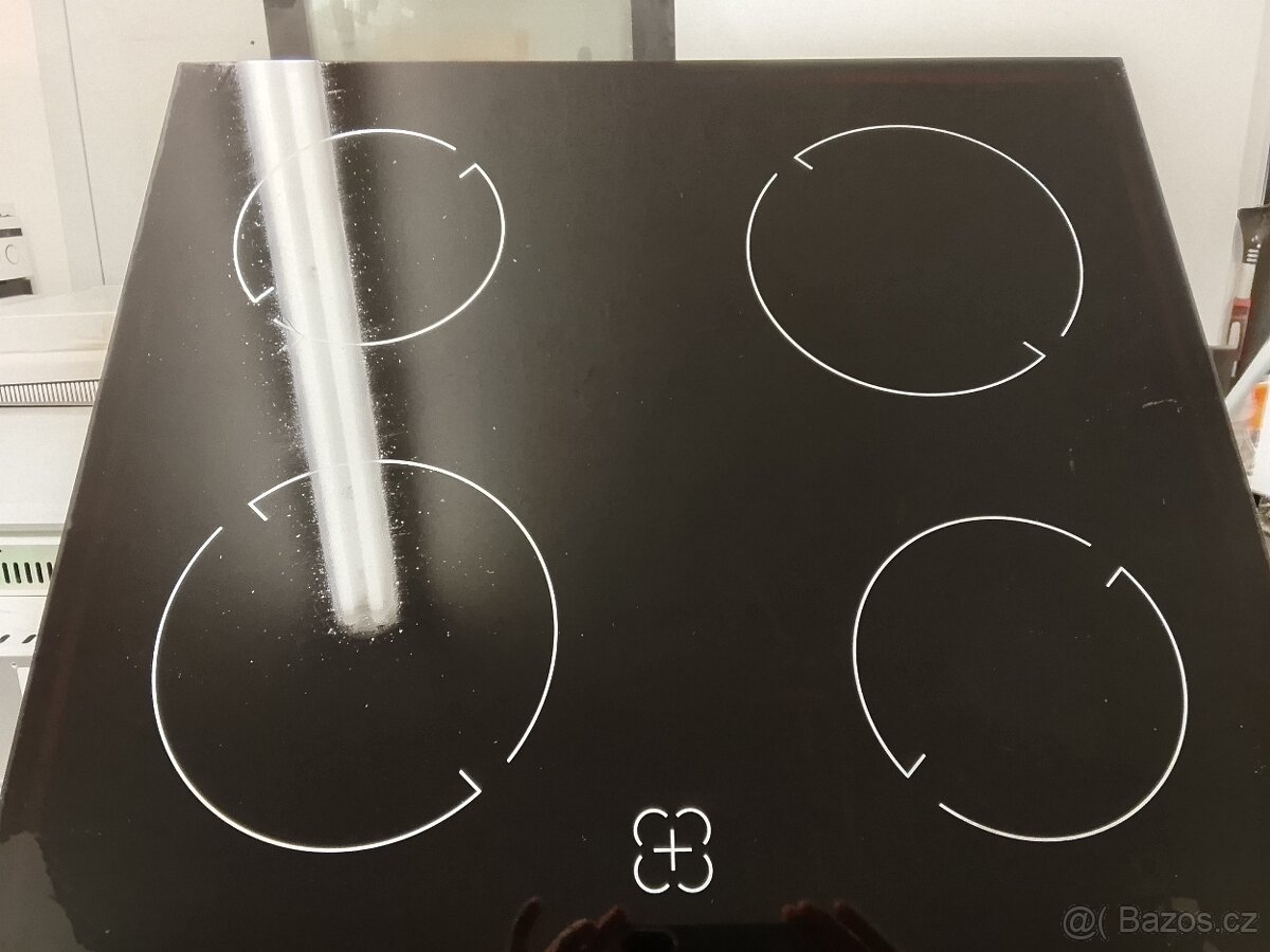 Vestavná trouba PKM - 2