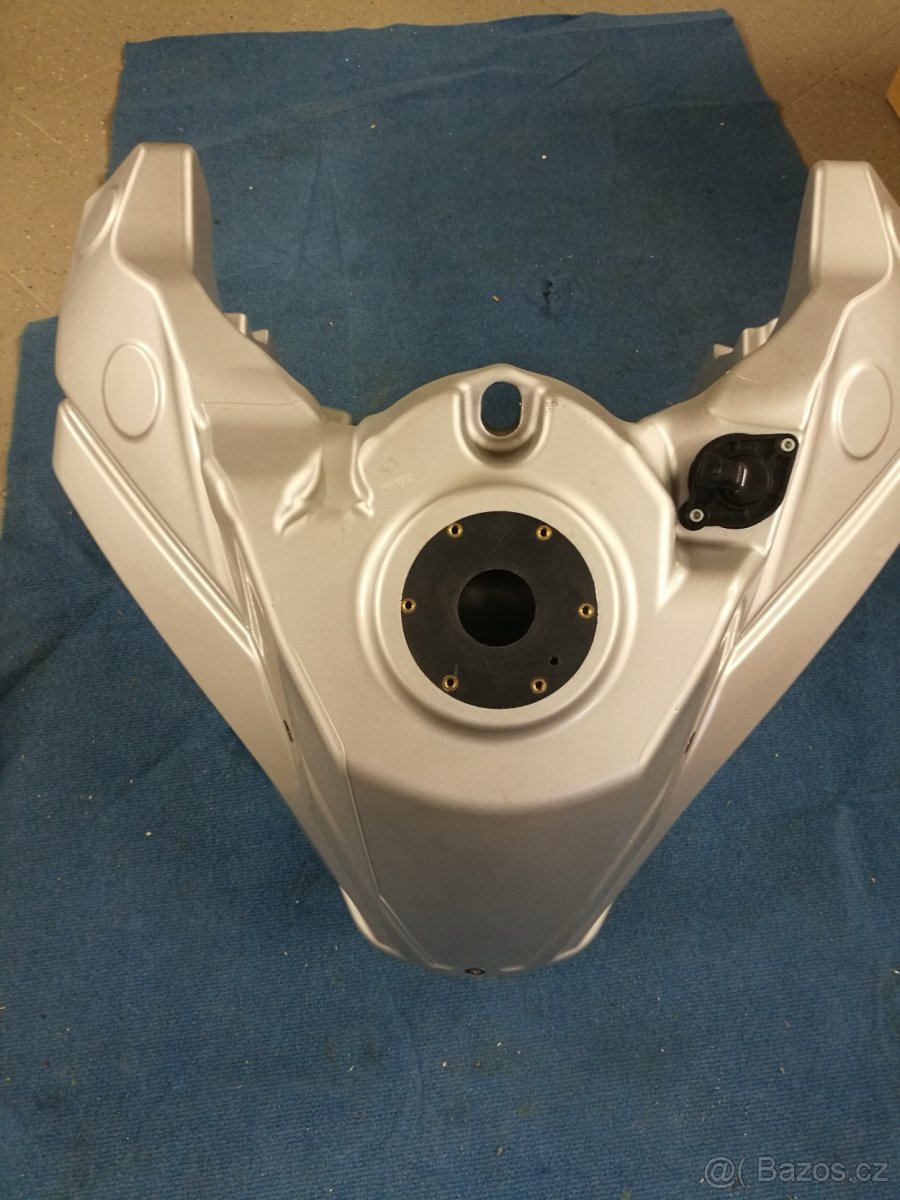 Nádrž ktm 1290 adventure - 2