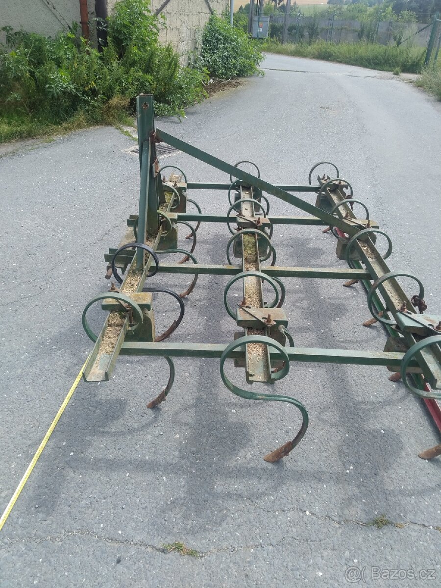 Prodám kultivátor - 2