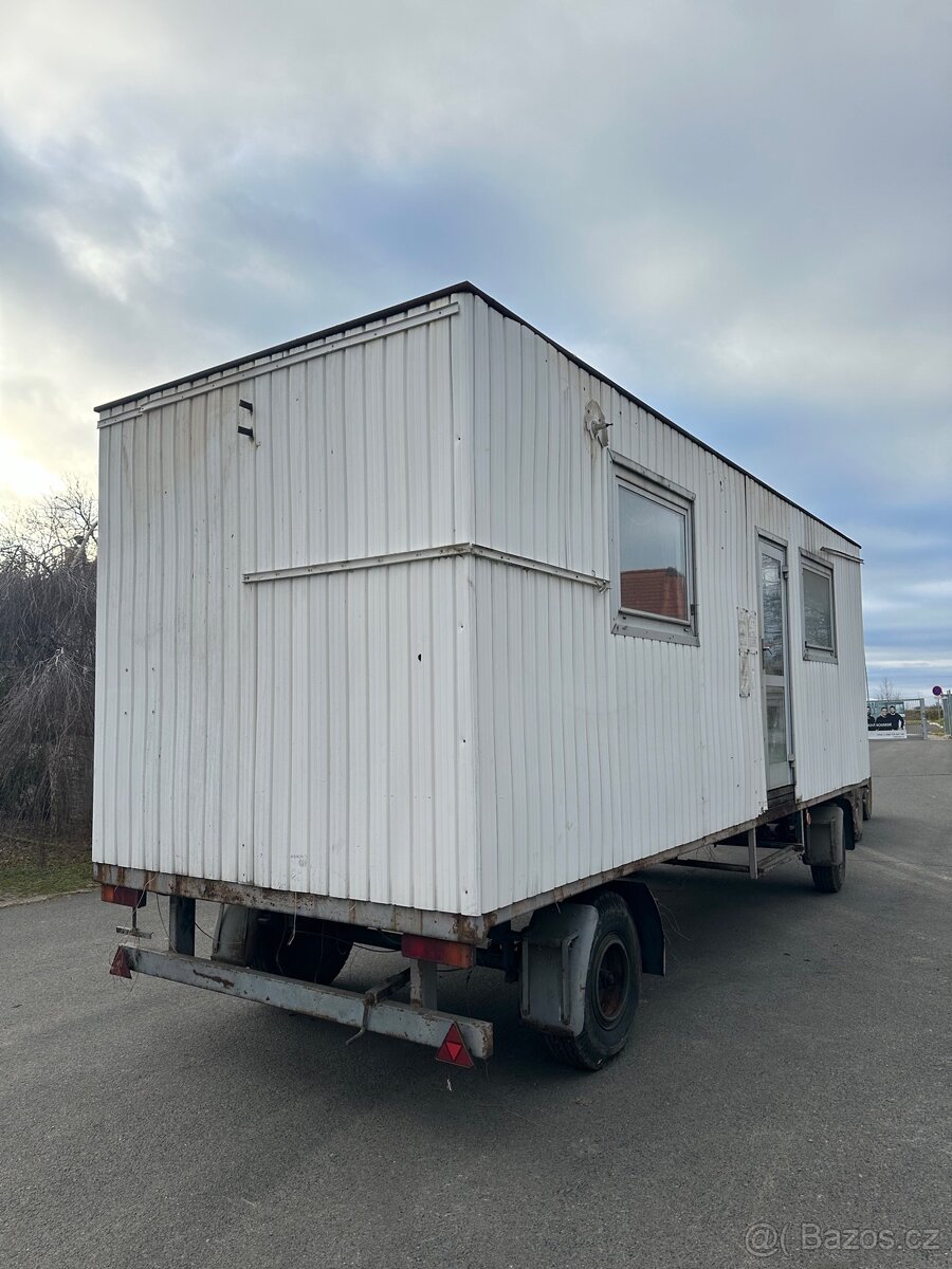 Maringotka slušovice 7m x 2,4m - 2