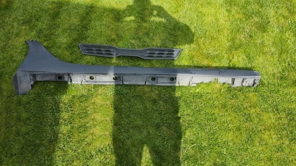 Toyota Aygo X - kryt prah podbeh / Kia Rio III 3 - maska - 2