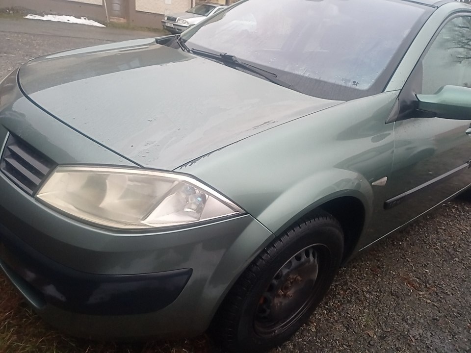 Renault Megane 1,6 16V r.v. 2003 - náhradní díly - 2