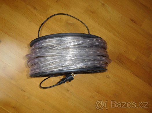 Vánoční světelná trubice - 2