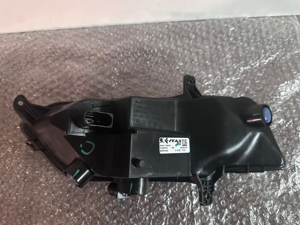 657941700A Pravá mlhovka ŠKODA SCALA / KAMIQ - 2