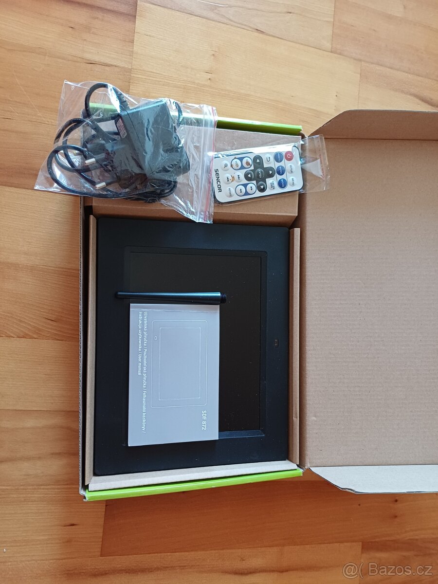 Digitální fotorámeček Sencor SDF B - 2