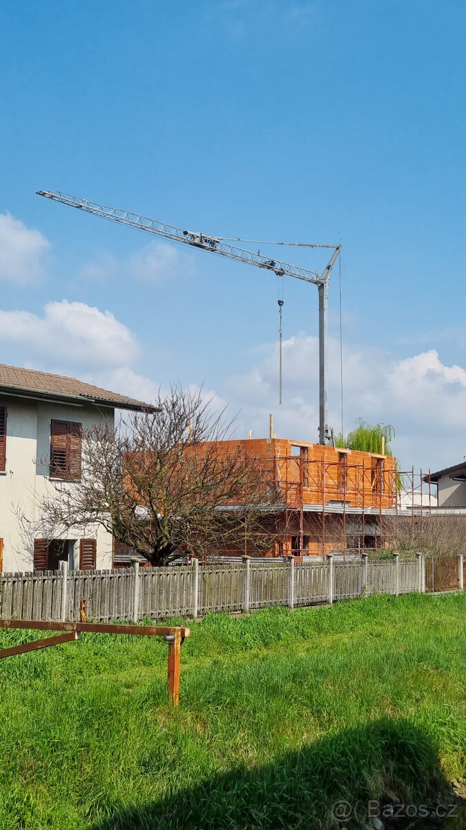 Stavební věžový jeřáb Vicario 162.6 - 2