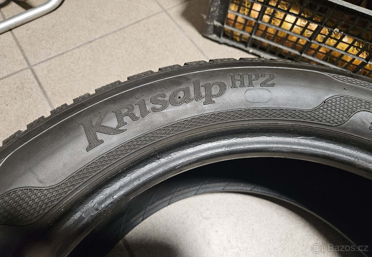 Klebr Krisapl HP2 215/50/17 zimní - 2