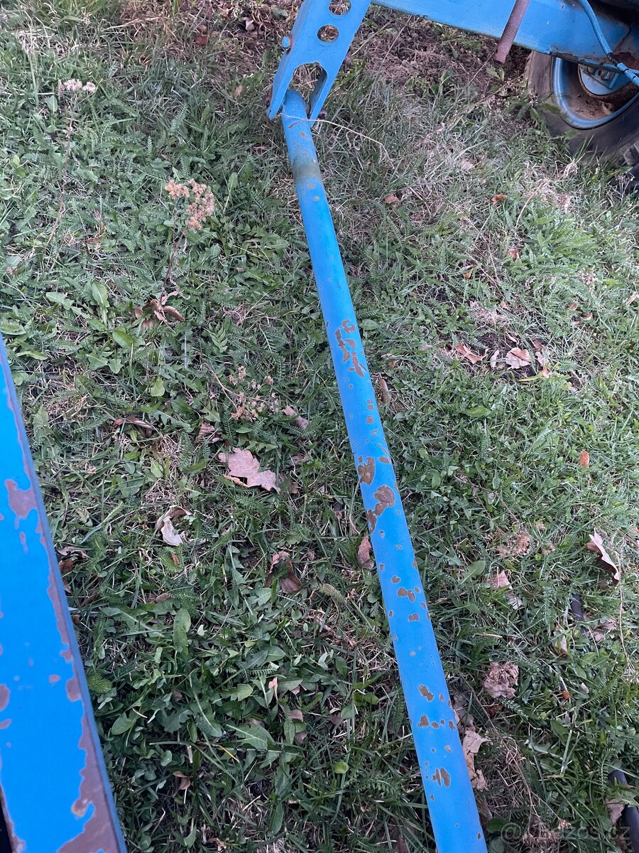 Podvozek pod lištu - 2