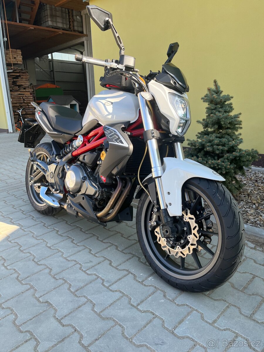 Benelli BN 302 - 2