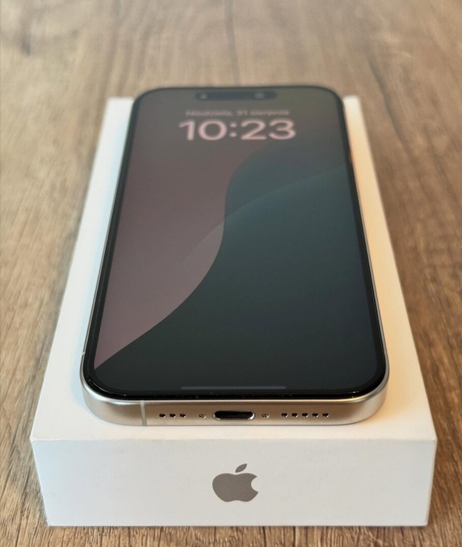 Iphone 15 pro - 2