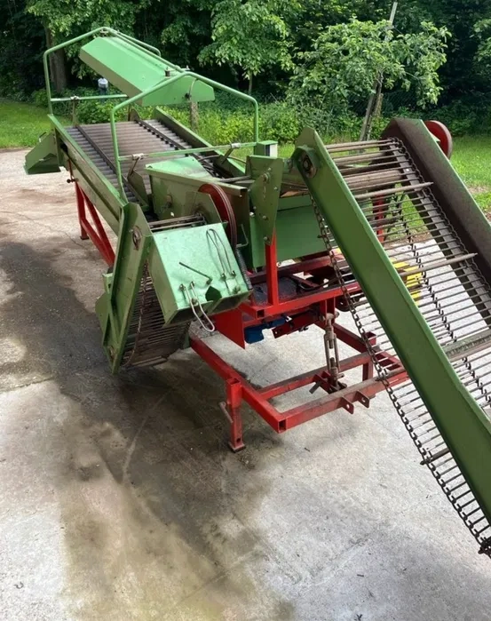 Třídička brambor Remprodex, válečkový stůl, podavač - 2