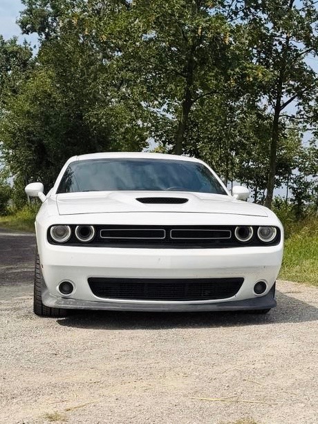 Dodge Challenger R/T 5.7 HEMI V8 - 2