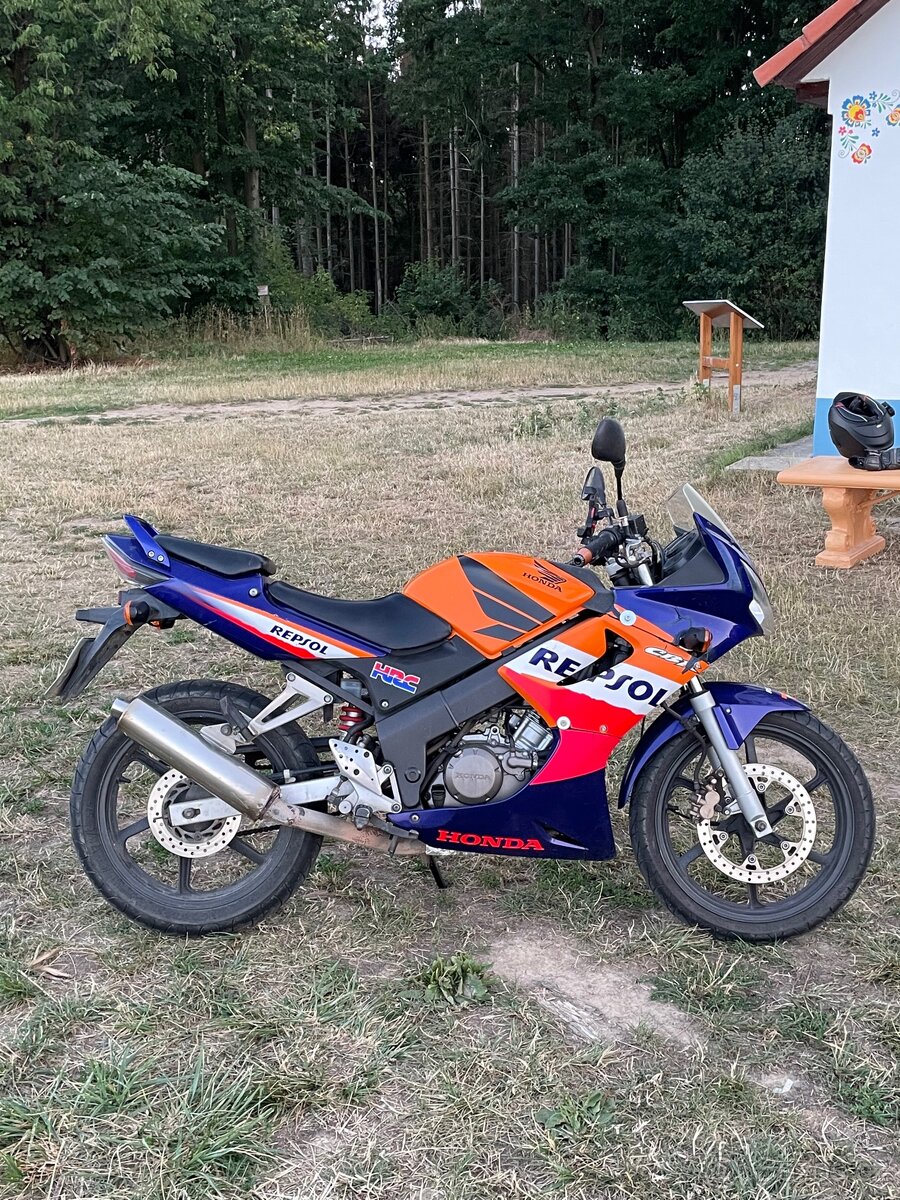 Honda CBR 125R - 2