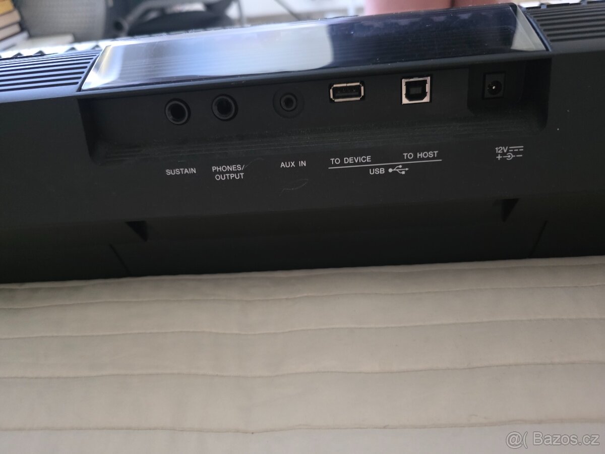 Klávesy YAMAHA PSR E453 - 2