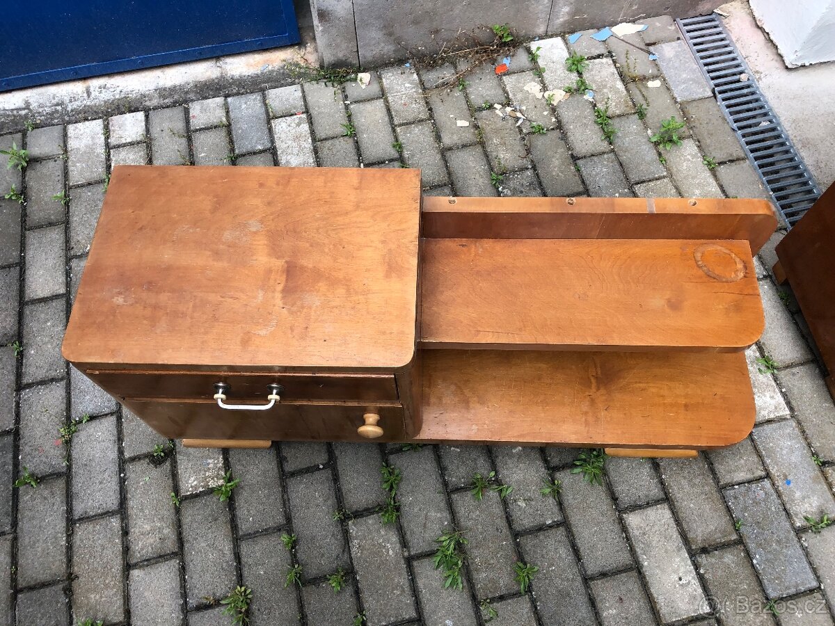 Noční stolek - 2