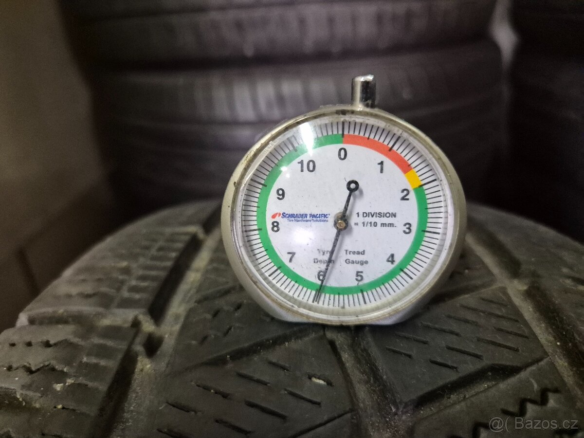 225/65 R16C HANKOOK (5,5mm) č.16370 - 2