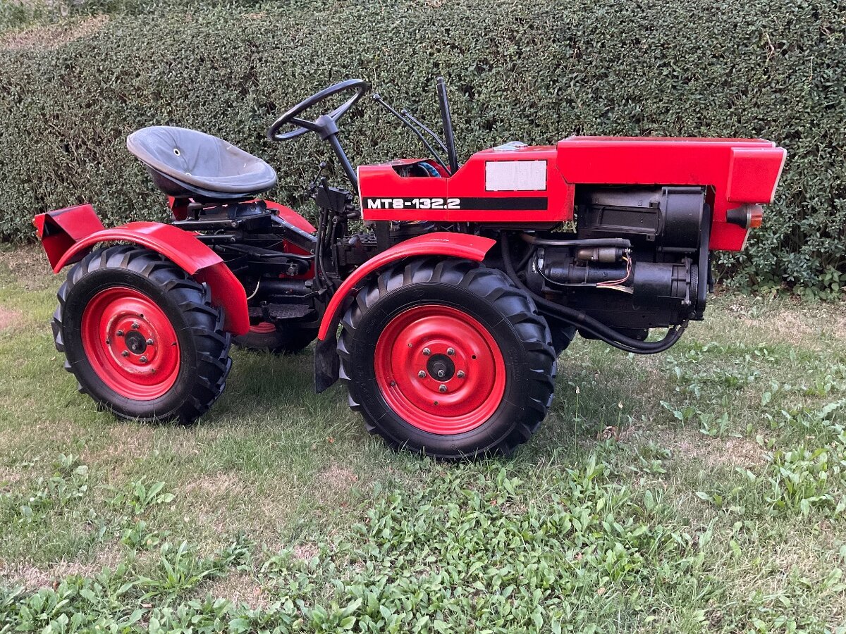 Prodám malotraktor MT8-132 - 2