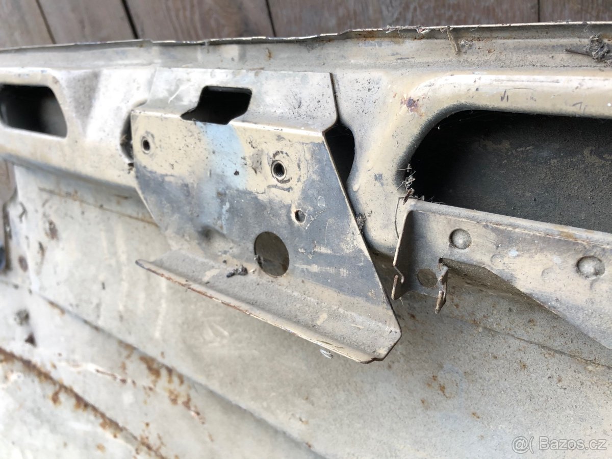 Zadní čelo Škoda 120L M - 2