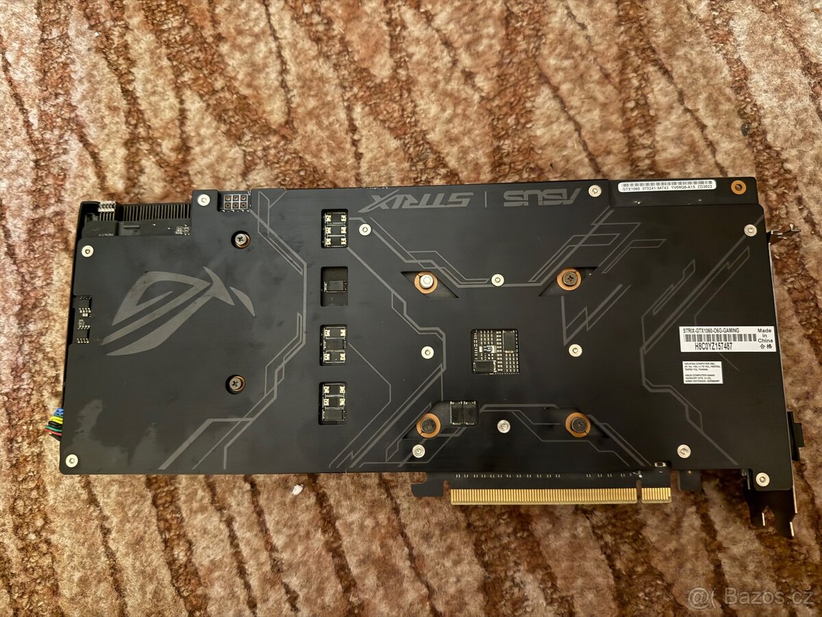 Asus ROG STRIX-GTX1060-O6G-GAMING - 2