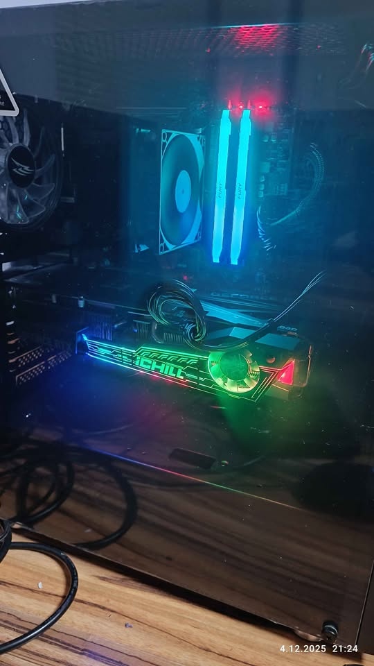 4 - Herní PC Ryzen 7 (8-jádro) , 32 GB RAM , RTX 3060TI - 2