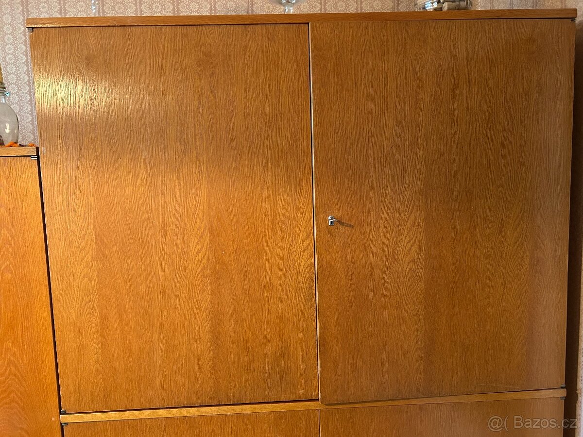 2ks nástavců skříní s policemi, sektor 60. léta, pěkný stav - 2
