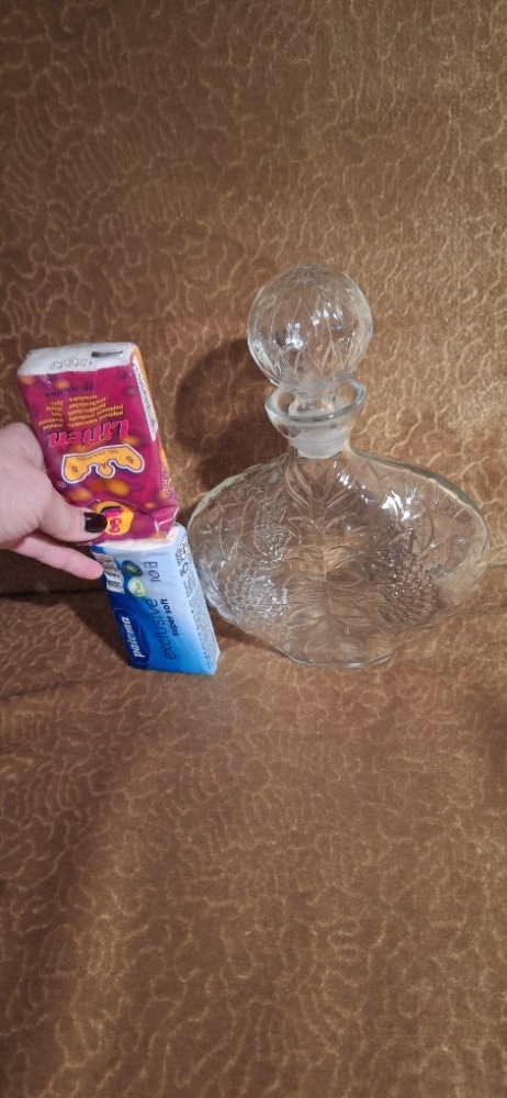 skleněná karafa - 2