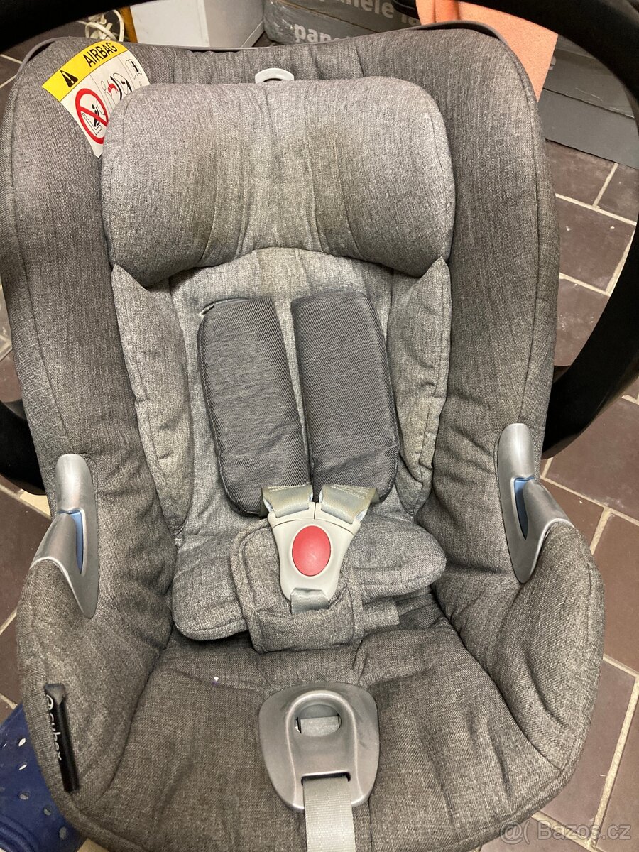 prodáme dětskou autosedačku/vajíčko Cybex Aton včetně isofix - 2