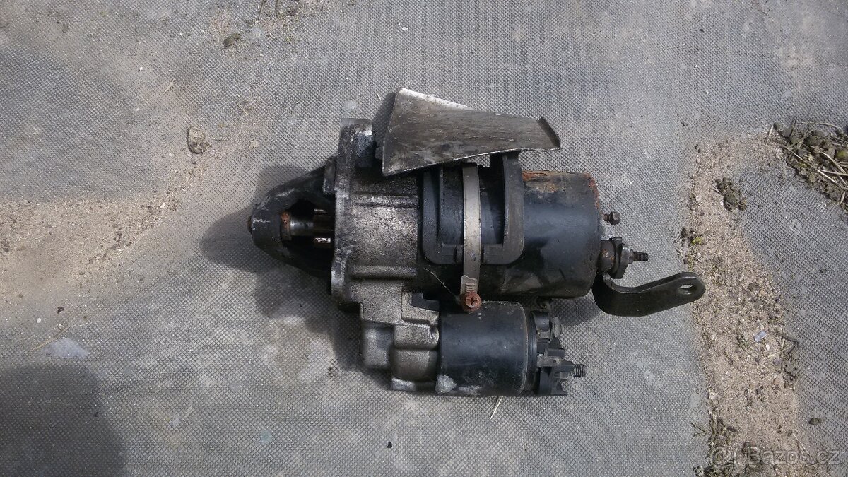 Startér 1.6 AHL VW Passat B5 - 2