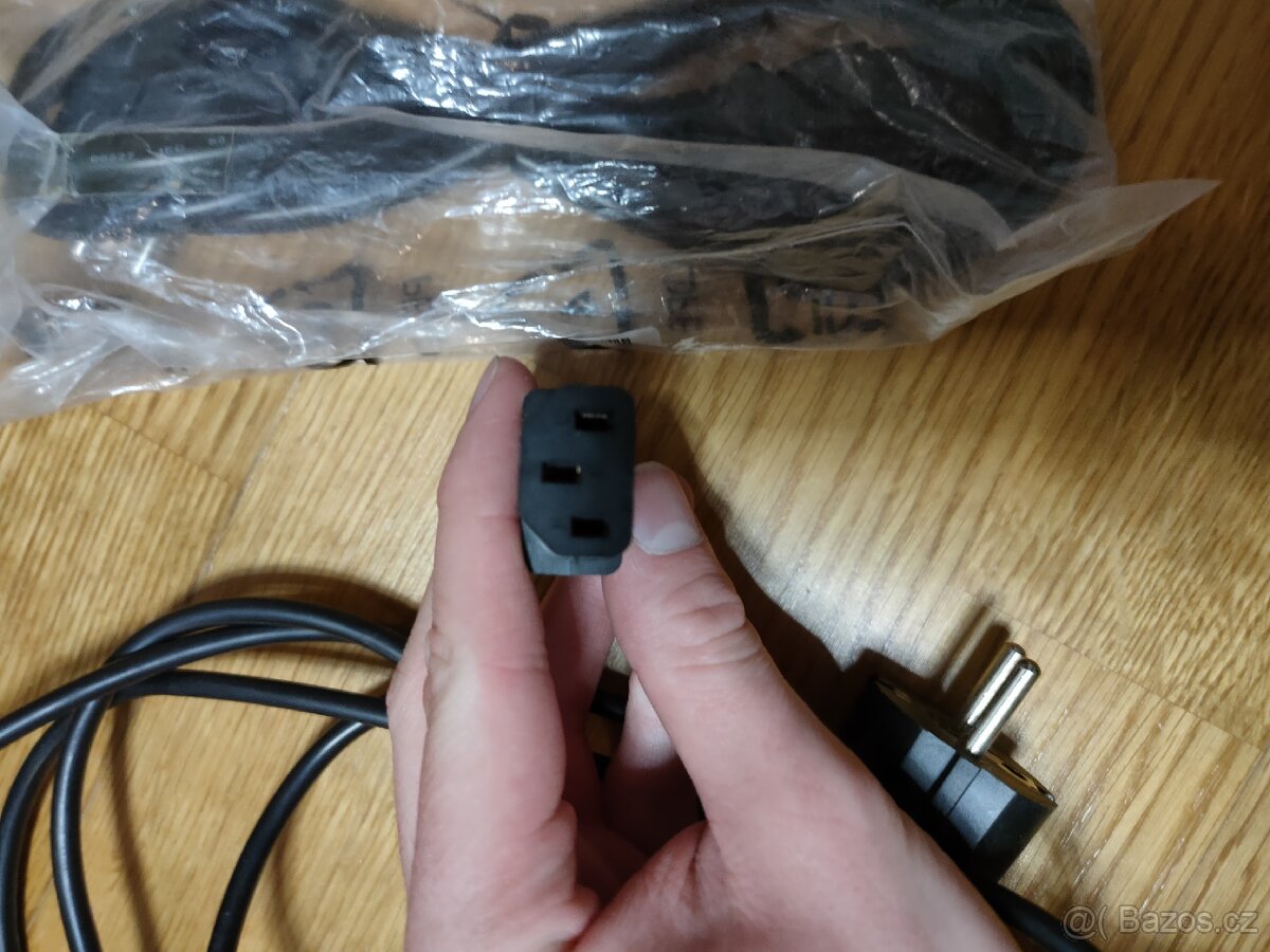 Kabely a redukce - 2