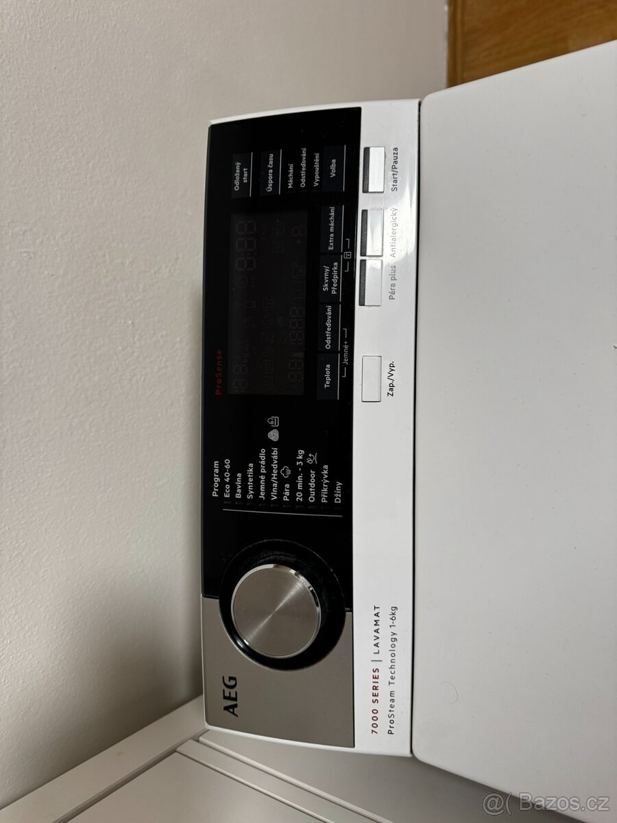 Pračka AEG s vrchním plněním - 2