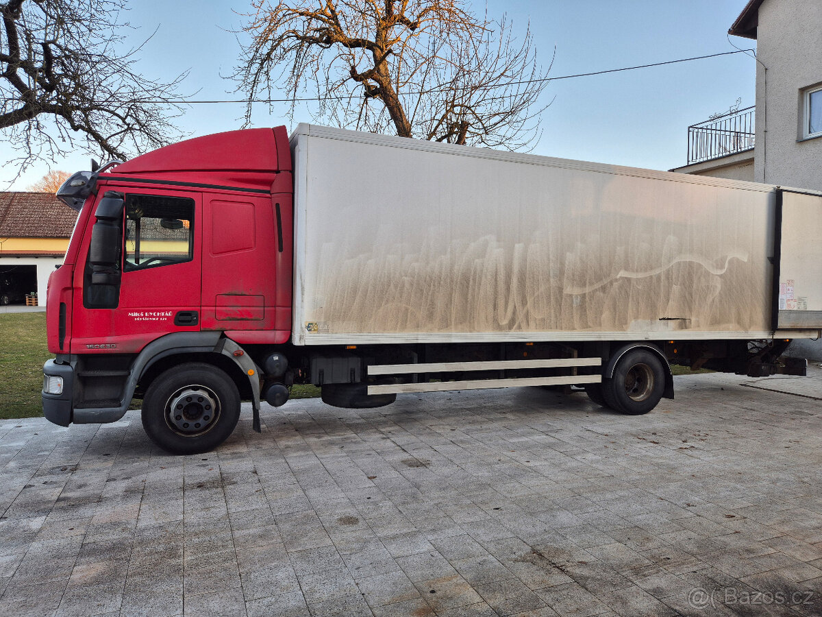 Iveco Eurocargo 150E30 skříň - 2