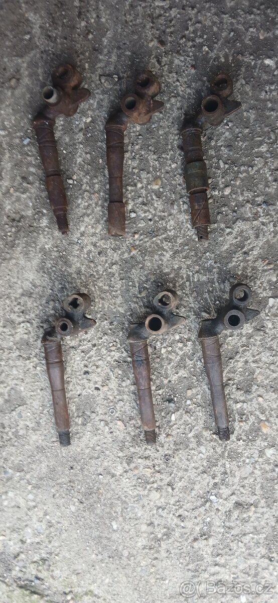 Svislé čepy Tatra 12 - 2