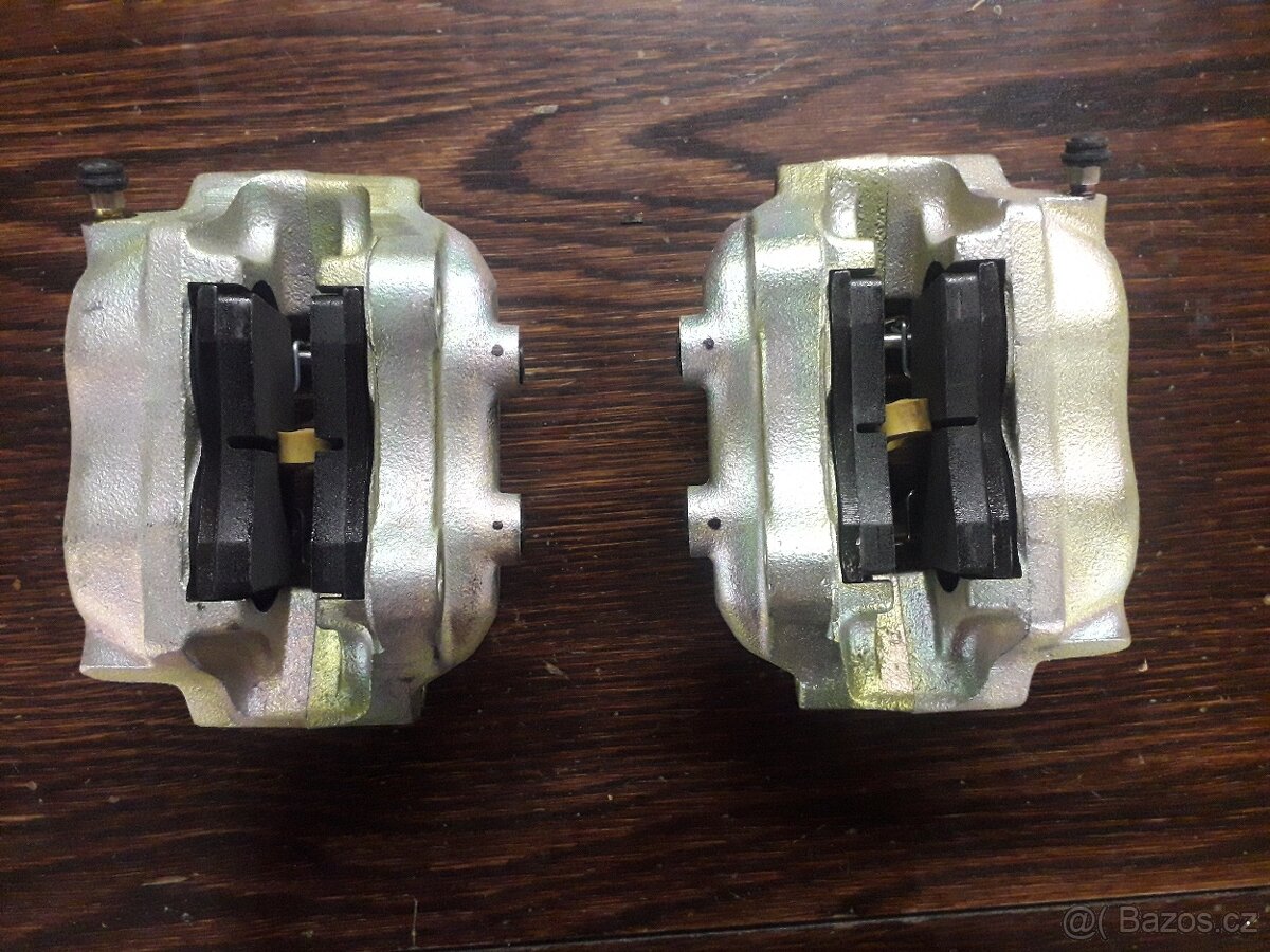 Nepoužité třmeny TAZ 1500 - 2