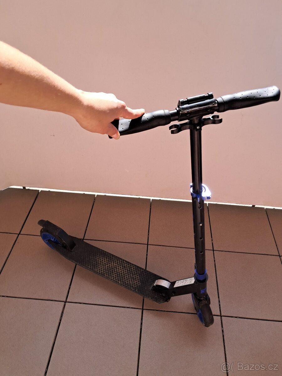 Dětská koloběžka - 2