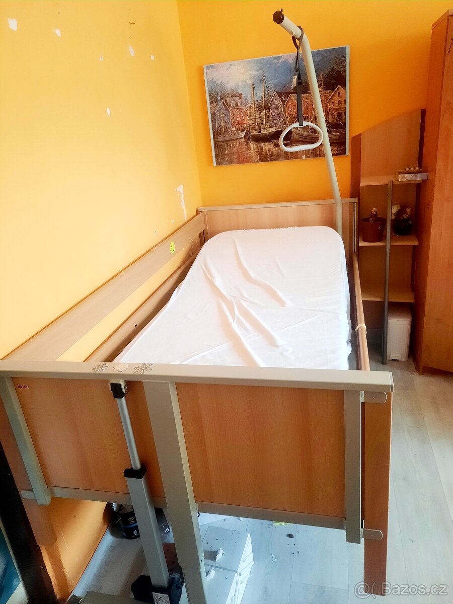 Zdravotní polohovací postel - 2
