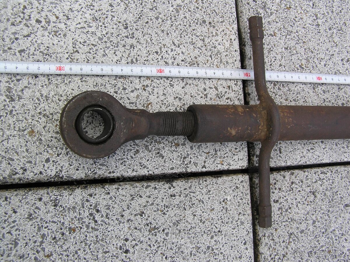třetí bod - 2