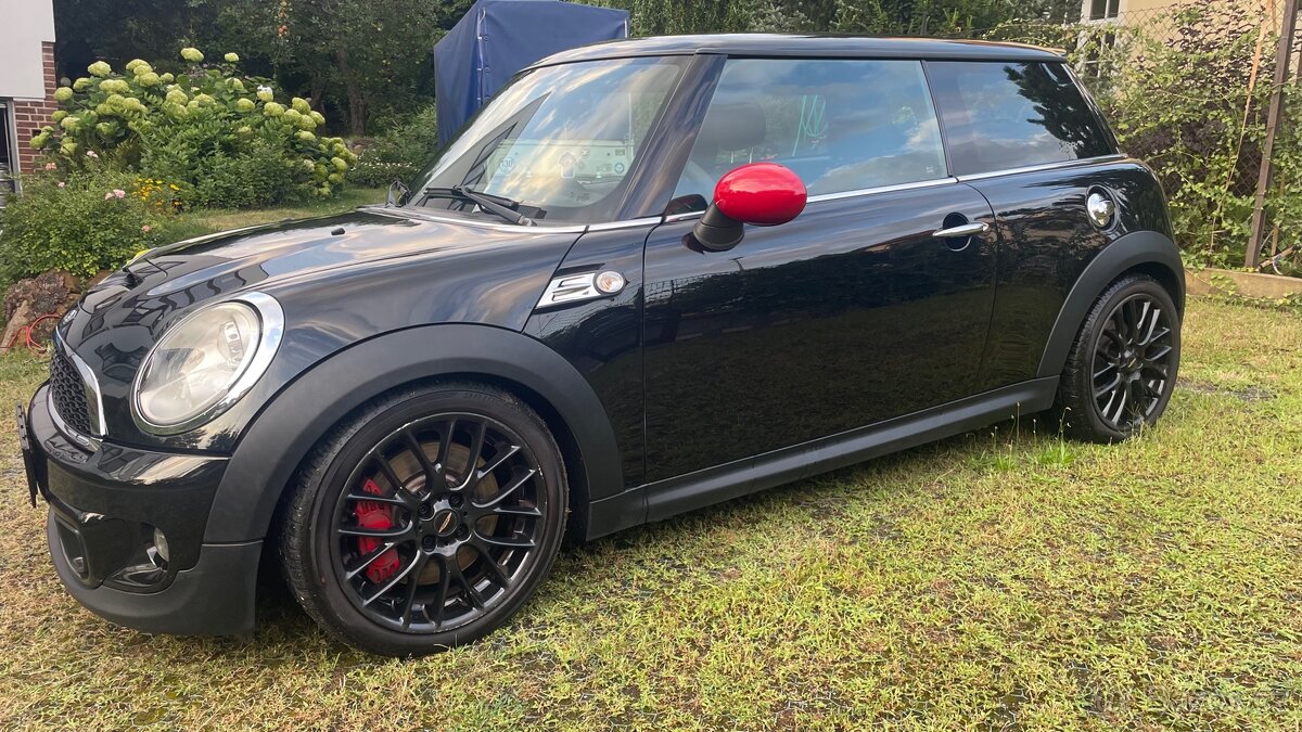 Mini Cooper John Cooper Works - 2