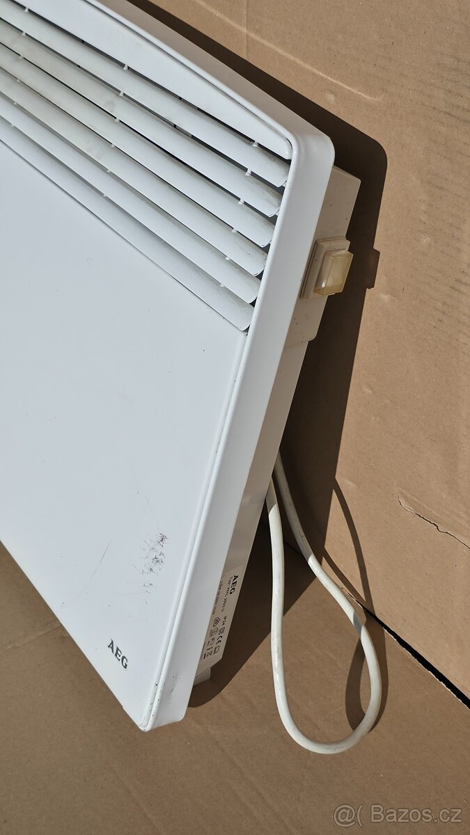 Elektrický závěsný přímotop AEG - 2