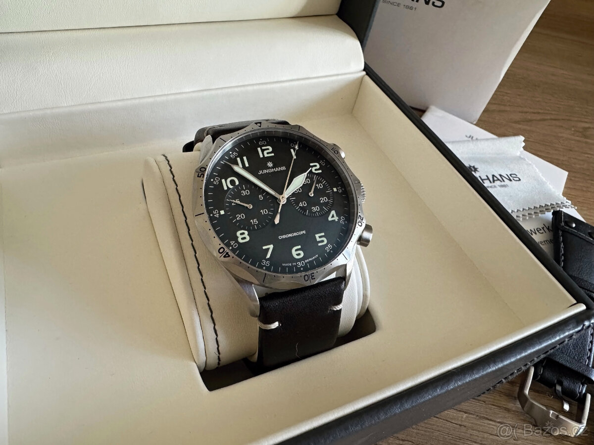 Junghans Meister Pilot - 2