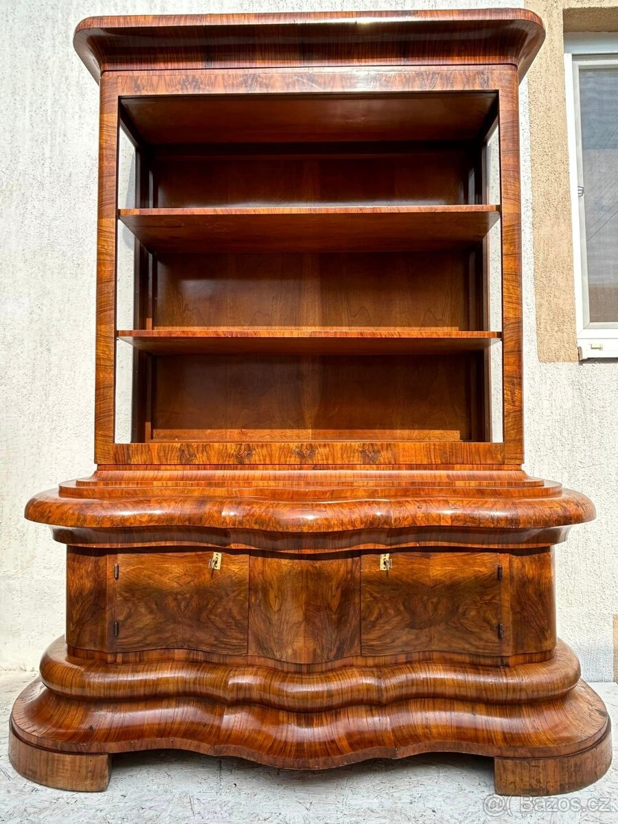 Art Deco vitríny - 2