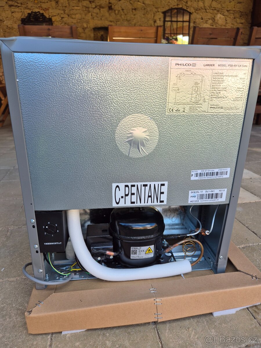 Lednička Philco PSB 401 EX Cube - 2