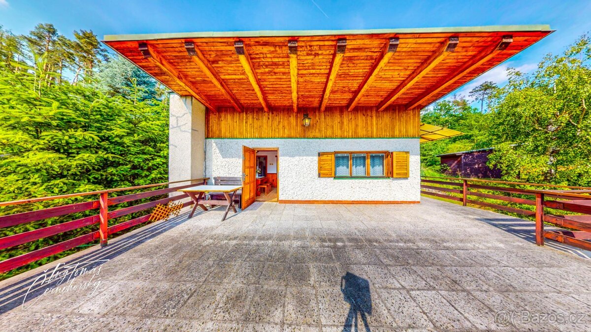 Prodej zděné chaty s velkou terasou jen 70 m od Orlické přeh - 2