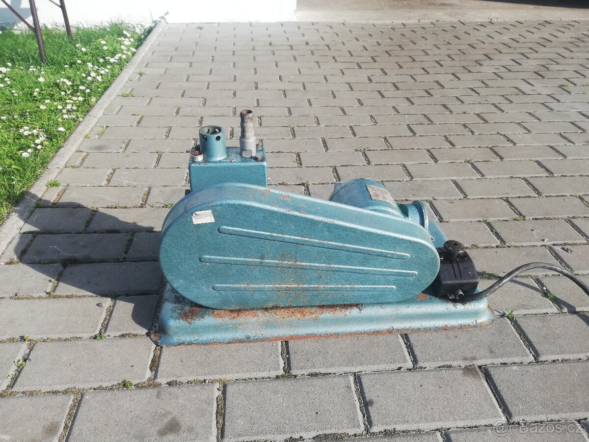 Kompresor starý 380V - 2