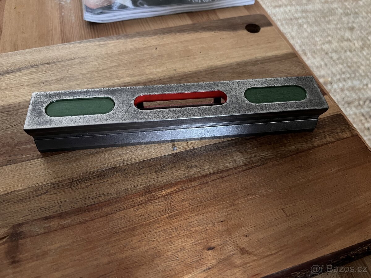 Kovová vodováha - 2